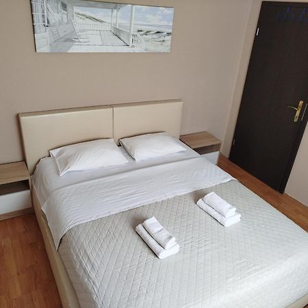 Apartment Filipovic ポドゴリツァ エクステリア 写真