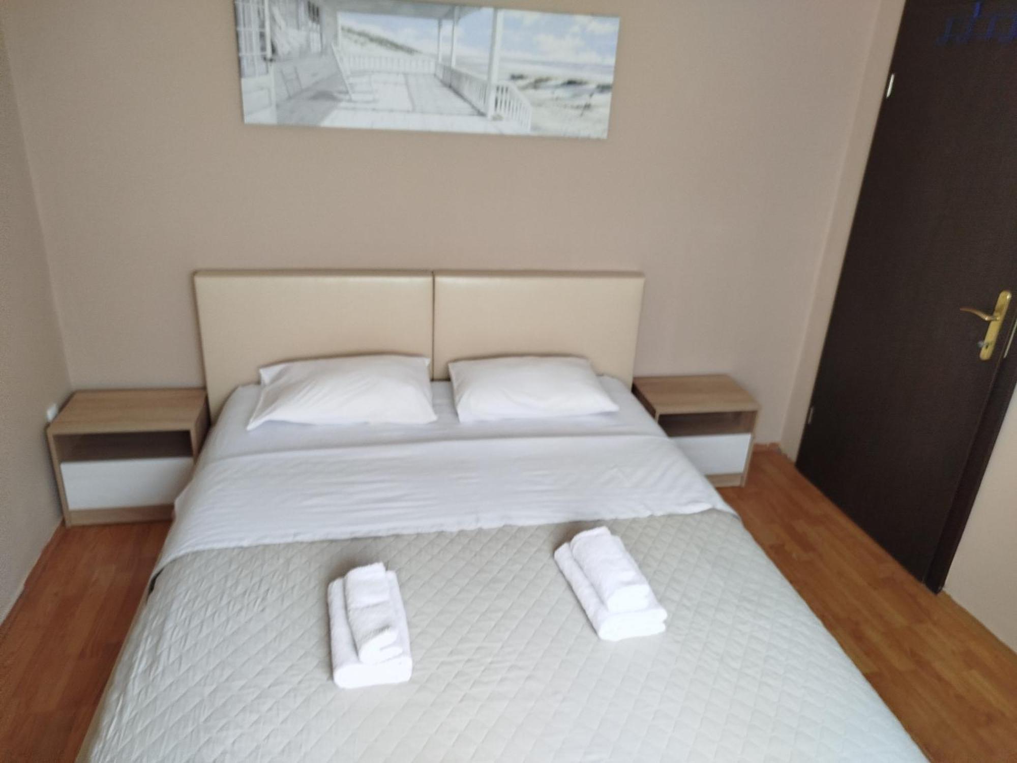 Apartment Filipovic ポドゴリツァ エクステリア 写真